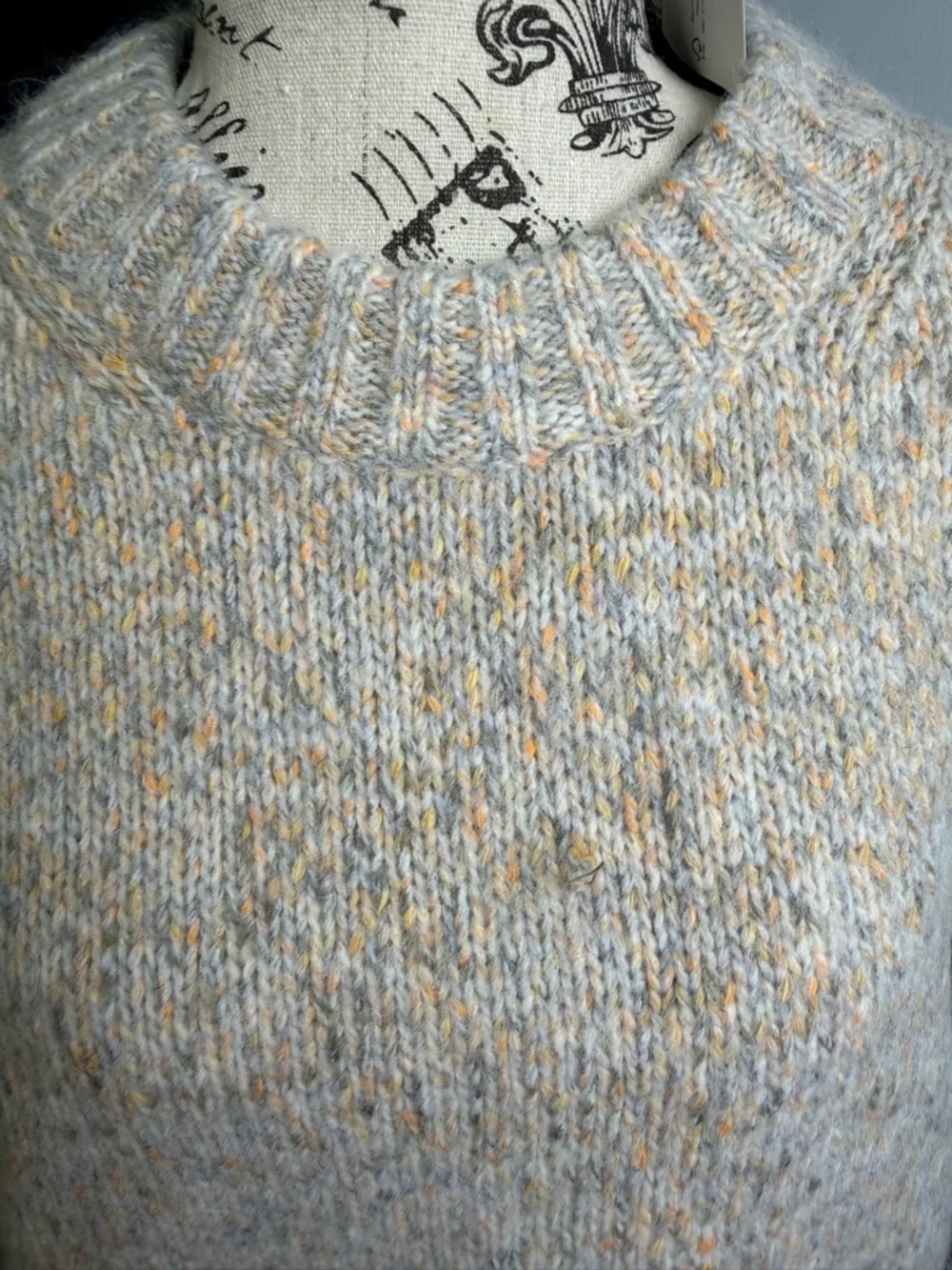 J.Crew Relaxed crewneck pullover NWT Size M - Picture 8 of 10